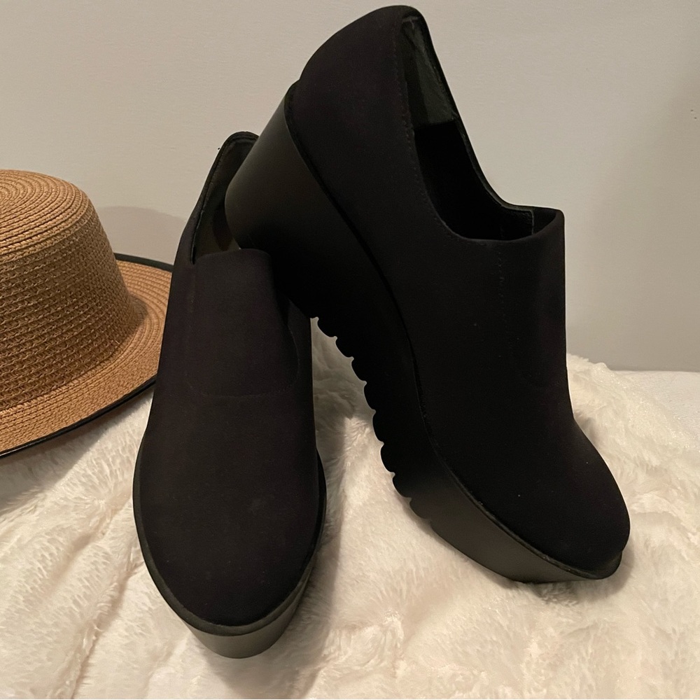 Donald J. Pliner Shoes